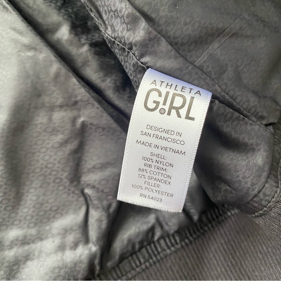 Athleta Girl Brainstorm Black Quilted Bomber Full Zip Jacket - Picture 9 of 9